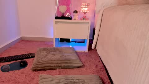 Karo online show from May 24, 10:27 pm