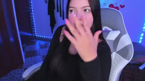 Alisa online show from April 16, 11:40 pm