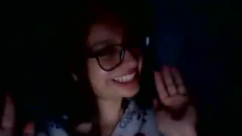 _alyson online show from April 25, 4:58 am