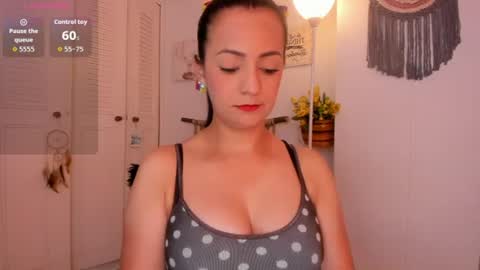 Ana Ruiz online show from June 27, 7:53 pm