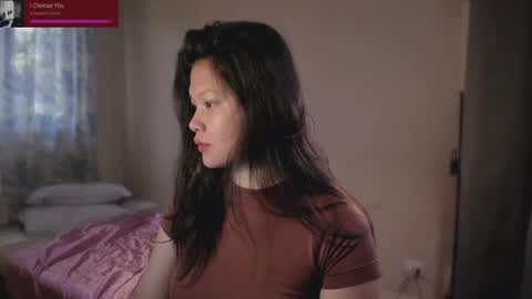 annie . online show from April 16, 4:23 am