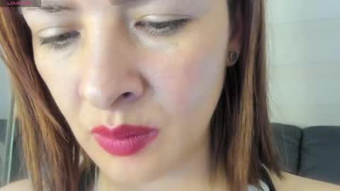 antonia online show from May 5, 4:13 pm