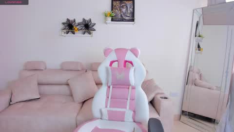    online show from May 22, 2:57 pm