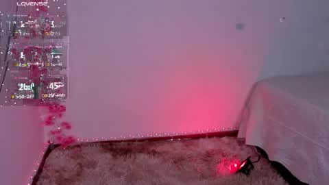 Aria online show from April 21, 2:51 am