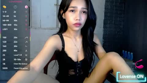 ashley online show from July 23, 1:52 pm