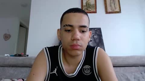 _austinmoon online show from April 4, 11:39 am