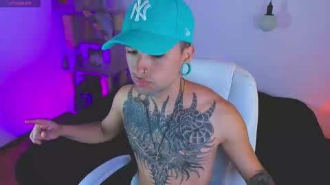 Lunita  online show from February 20, 9:17 pm