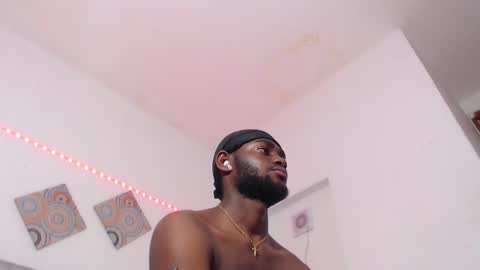 Andrew online show from December 18, 12:39 am