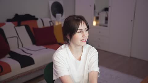 Snapshot of _blackbee_ chatting on January 20, 9:11 pm Lili online show from January 20, 9:11 pm