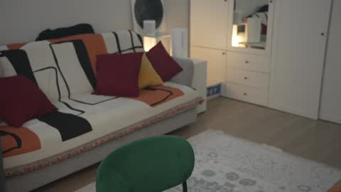 Snapshot of _blackbee_ chatting on February 26, 10:16 am Lili online show from February 26, 10:16 am