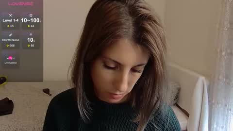Snapshot of _blackpearl chatting on October 10, 9:59 am Laura online show from October 10, 9:59 am