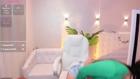 Camila Rose online show from June 18, 7:52 pm