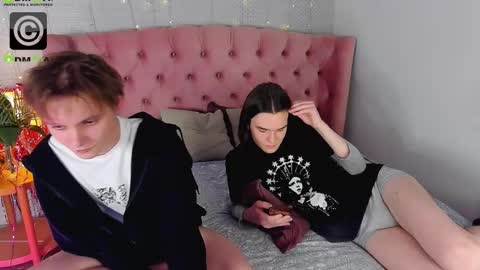 _cheesecake_s online show from February 6, 5:05 pm