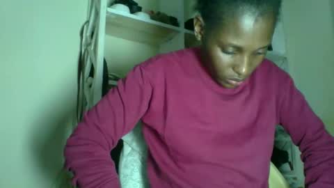 clara online show from April 7, 6:59 am