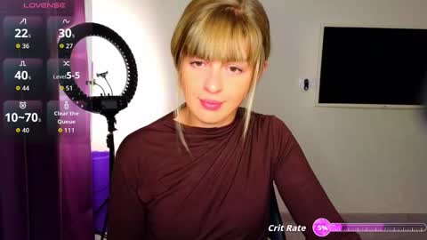 D online show from December 22, 7:15 am