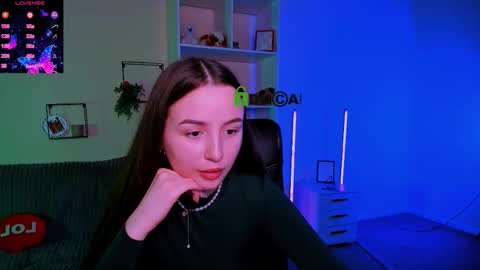 _creamy_queen online show from October 15, 12:50 pm