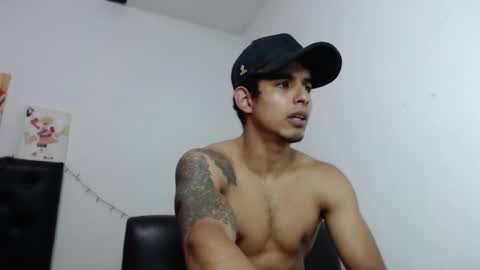  crissgex  online show from December 14, 6:58 pm