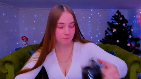 Erika online show from December 22, 1:07 pm