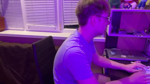 Dima online show from February 19, 7:37 pm