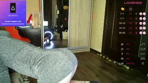 Dana Doe online show from April 6, 5:58 pm