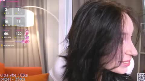 Kate online show from March 12, 9:02 am