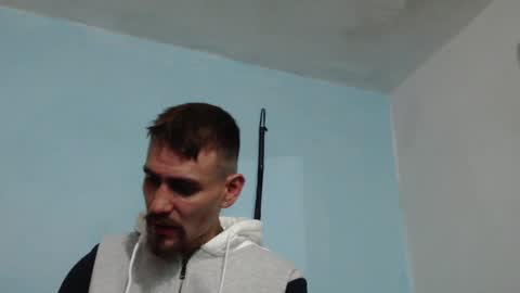 delacruz online show from February 9, 12:30 pm