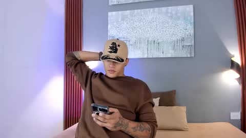 _demon1 online show from March 22, 4:05 am