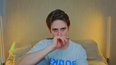 _dream_boys_ online show from March 2, 5:08 am