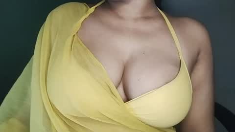 _dreamgirl_0 online show from June 25, 10:09 am