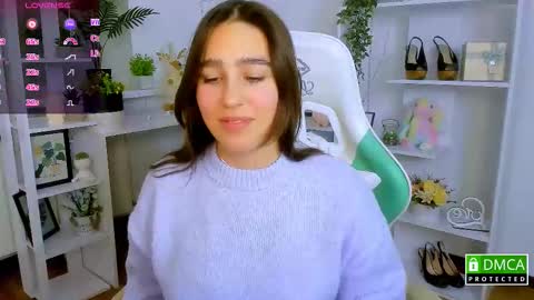 Lizzy  online show from December 14, 9:54 pm