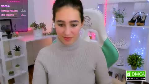 Lizzy  online show from January 10, 10:04 pm