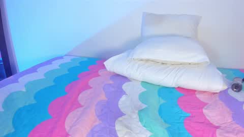 Elizabeth online show from February 26, 8:50 am