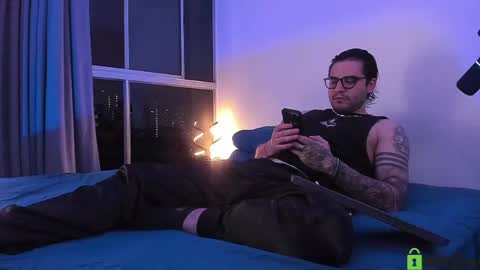  -         online show from April 19, 12:33 am