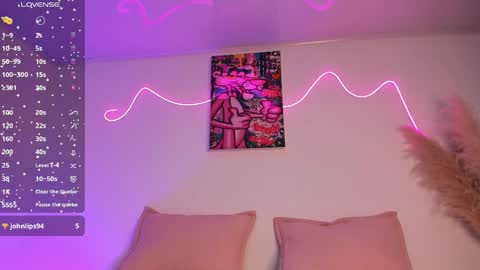 Emily walker online show from April 16, 1:49 am