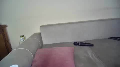 Emma Sugar online show from October 26, 1:50 am