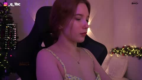 Snapshot of _gardenofeden_ chatting on January 19, 9:23 pm gardenofeden online show from January 19, 9:23 pm