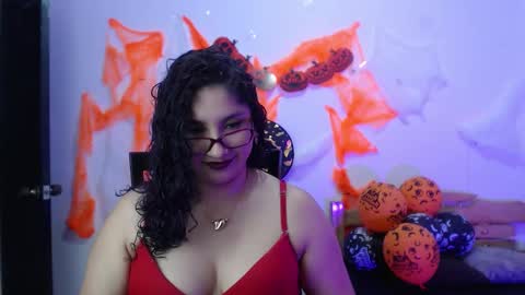 Gia Independent model online show from October 17, 12:25 am