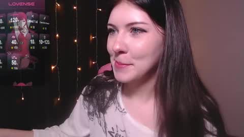 Tori online show from February 16, 1:05 pm