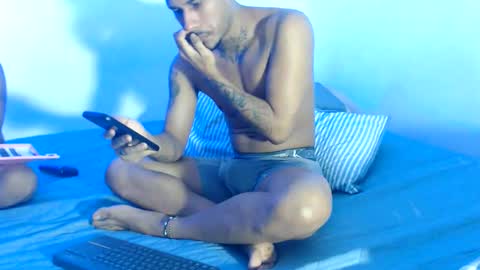 KEYLA Y SAMUEL online show from April 23, 5:14 pm