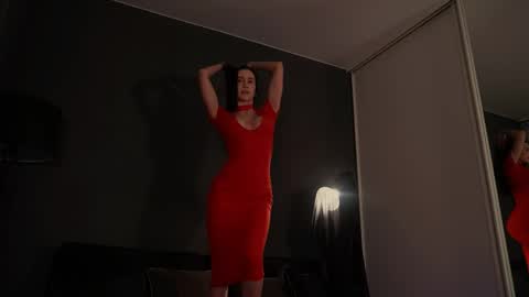 Mary online show from May 1, 4:23 pm