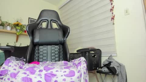 Ivanna  online show from February 13, 9:17 pm