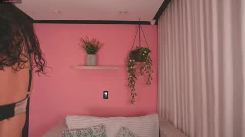 _jessica1 online show from April 4, 11:06 am