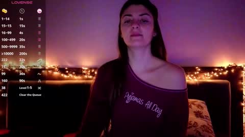 _just_a_simple_girl online show from February 28, 3:43 am