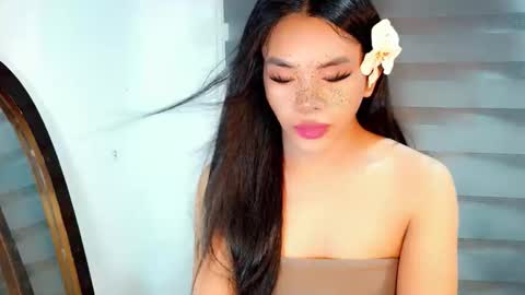 _karie_ online show from March 18, 10:43 am