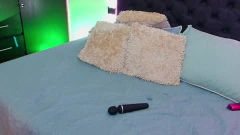 kataleya online show from March 10, 3:45 am