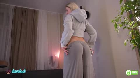 Kate online show from January 11, 2:23 pm