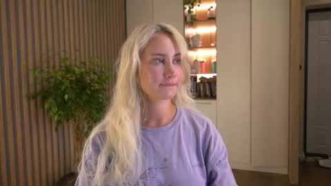 Snapshot of _kateline_ chatting on September 17, 2:20 pm Kate online show from September 17, 2:20 pm