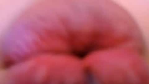 _kellykitten_ online show from January 8, 5:30 pm