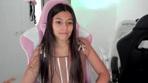 khloe sweet online show from September 25, 5:53 pm