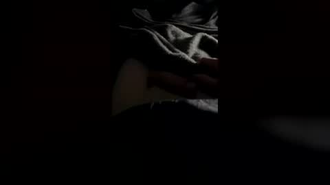 _kindeyess online show from June 18, 4:40 am